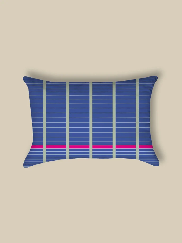 Gnitfee handgemaakt sierkussen Sky blue & crazy pink